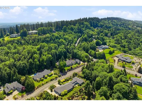 17980 SW Snowberry Court Sherwood OR 97140