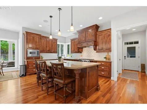 17980 SW Snowberry Court Sherwood OR 97140