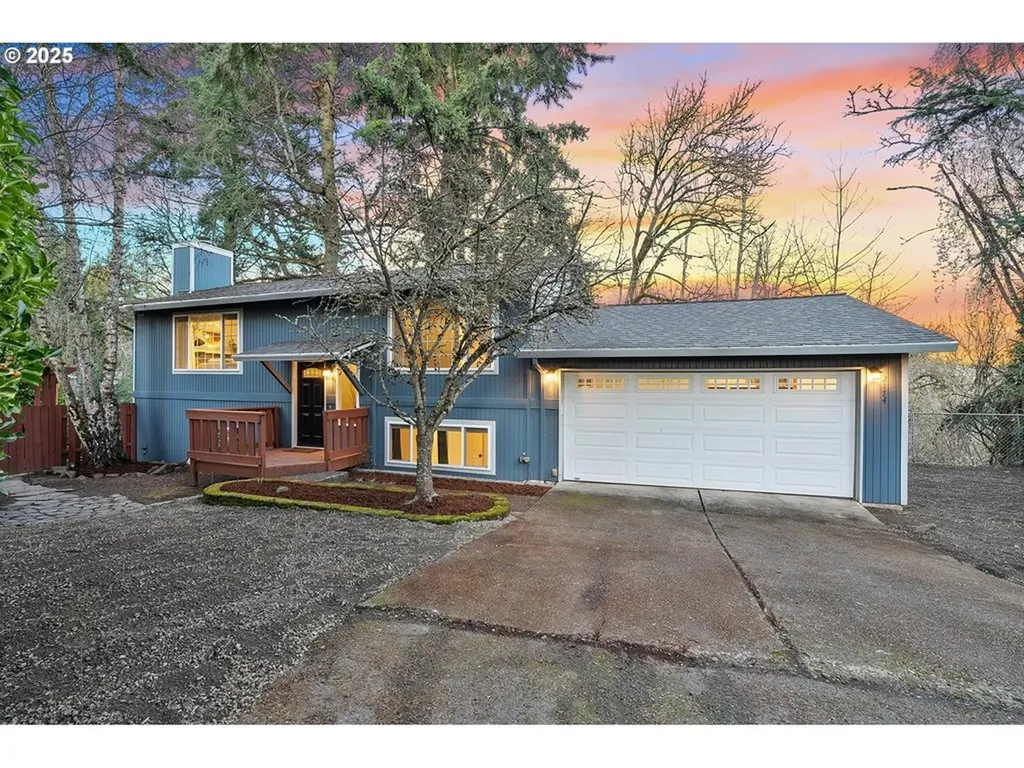 2174 SE 32nd Avenue Hillsboro OR 97123