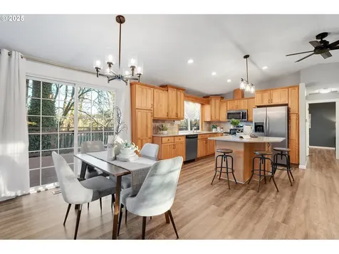 2174 SE 32nd Avenue Hillsboro OR 97123
