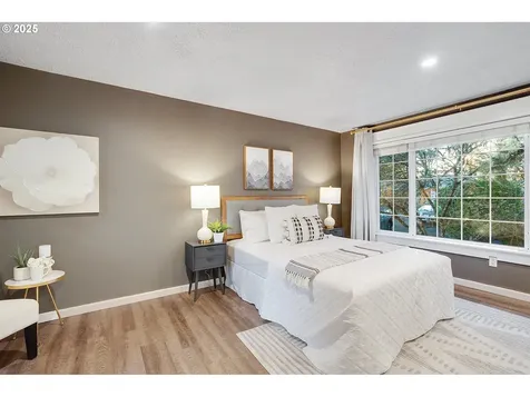 2174 SE 32nd Avenue Hillsboro OR 97123