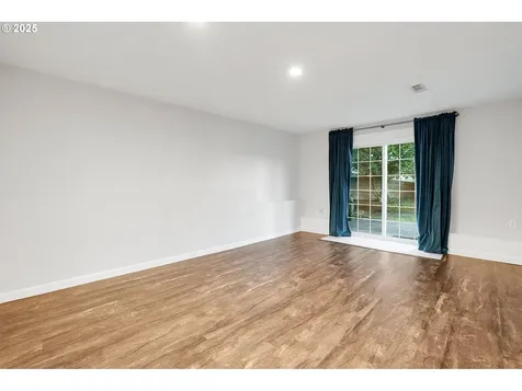 2174 SE 32nd Avenue Hillsboro OR 97123
