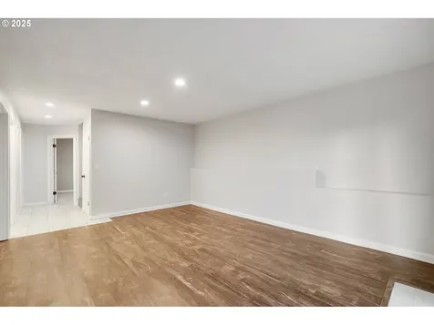 2174 SE 32nd Avenue Hillsboro OR 97123