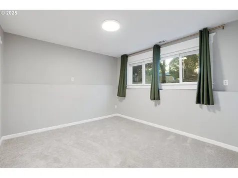 2174 SE 32nd Avenue Hillsboro OR 97123
