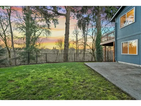 2174 SE 32nd Avenue Hillsboro OR 97123