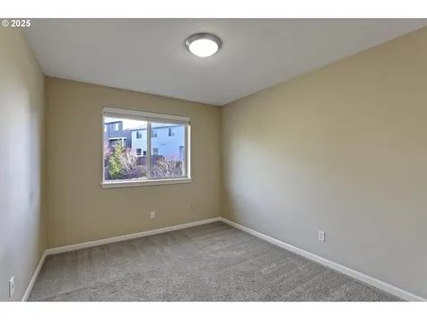 16483 NW Rossetta Street Portland OR 97229