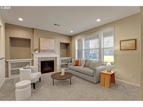 16483 NW Rossetta Street Portland OR 97229