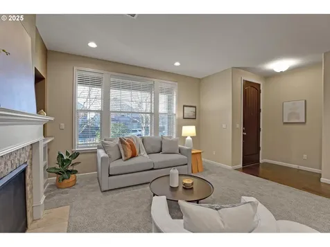 16483 NW Rossetta Street Portland OR 97229