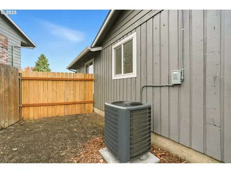 6940 SW Lisbon Court Beaverton OR 97078