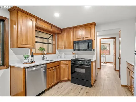 18915 Allegheny Drive Oregon City OR 97045