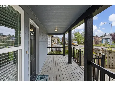 1354 SE Pine Street Roseburg OR 97470