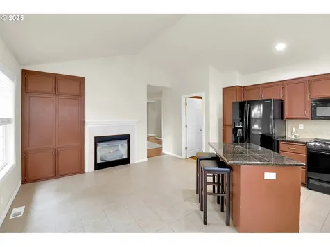 3209 Queens East Street Eugene OR 97401
