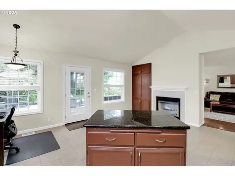 3209 Queens East Street Eugene OR 97401