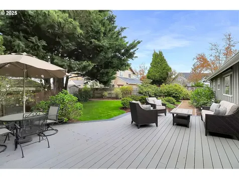 3209 Queens East Street Eugene OR 97401