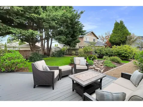 3209 Queens East Street Eugene OR 97401