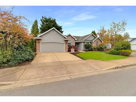 3209 Queens East Street Eugene OR 97401