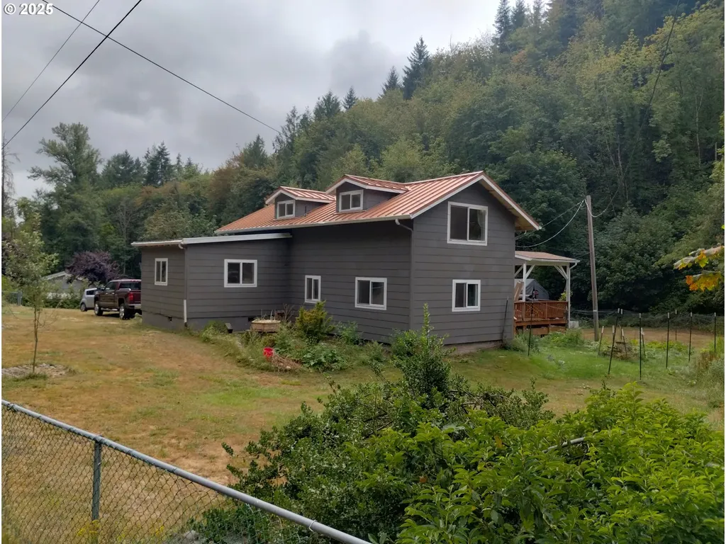 711 Bennett Creek Road Cottage Grove OR 97424