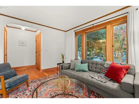 1802 SE Morrison Street Portland OR 97214