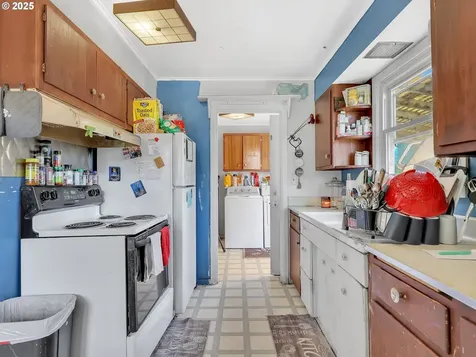 43018 Hillcrest Loop Astoria OR 97103