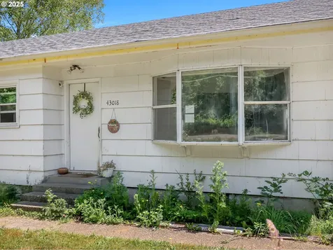 43018 Hillcrest Loop Astoria OR 97103