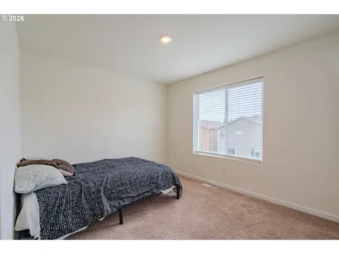 1222 W 16th Avenue La Center WA 98629