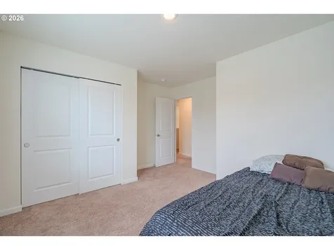 1222 W 16th Avenue La Center WA 98629