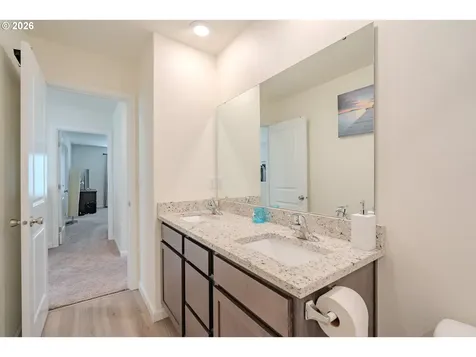 1222 W 16th Avenue La Center WA 98629