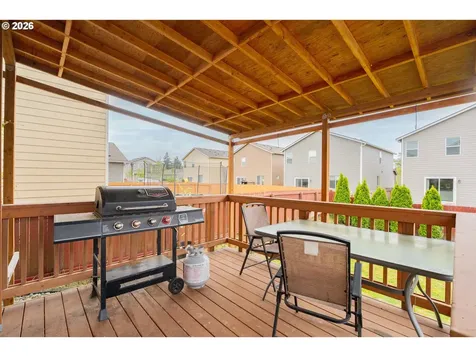 1222 W 16th Avenue La Center WA 98629