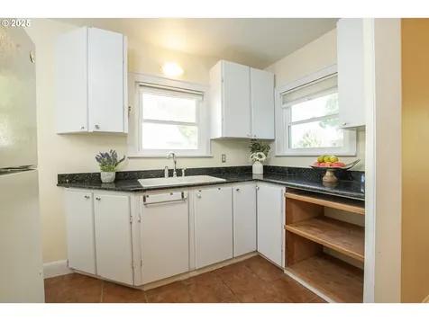 1700 Jefferson Street Eugene OR 97402