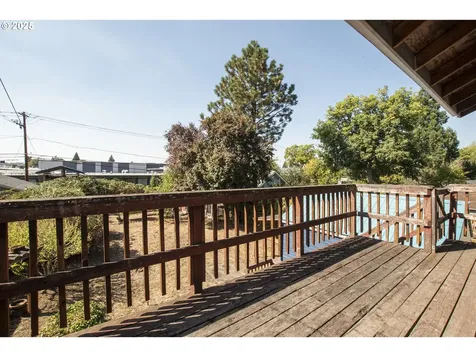 1700 Jefferson Street Eugene OR 97402