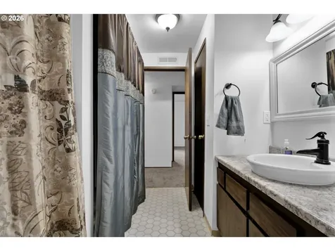 87691 Perkins Court Veneta OR 97487