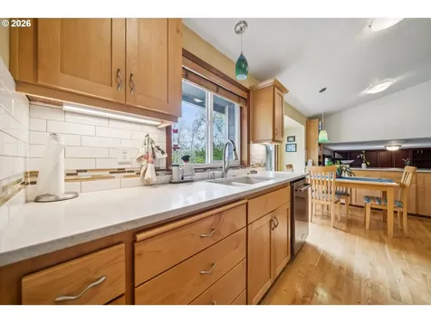 1333 10th Street West Linn OR 97068