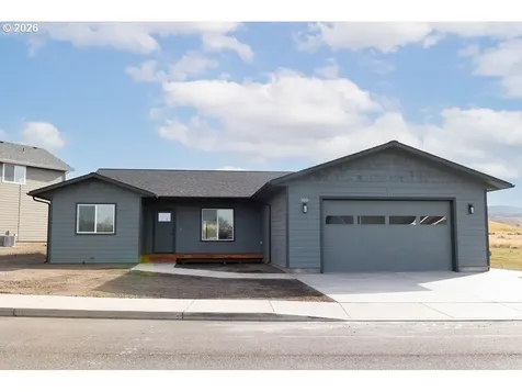 320 Heritage Lane Union OR 97883