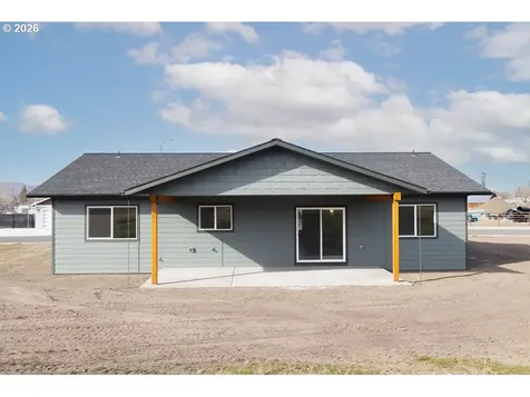320 Heritage Lane Union OR 97883