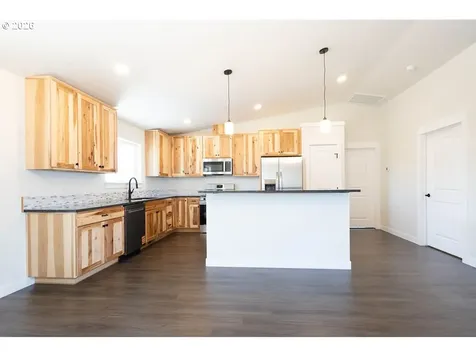 320 Heritage Lane Union OR 97883