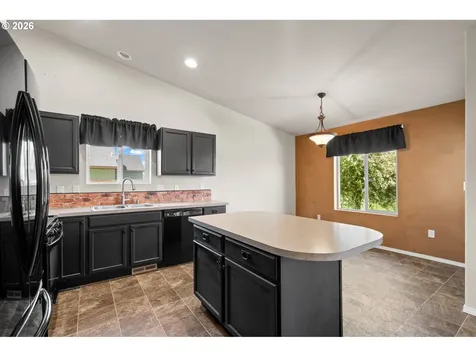 122 Falcon Court Boardman OR 97818