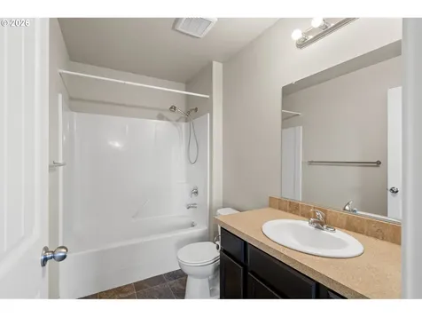 122 Falcon Court Boardman OR 97818