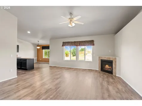 122 Falcon Court Boardman OR 97818