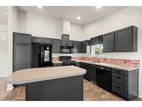 122 Falcon Court Boardman OR 97818