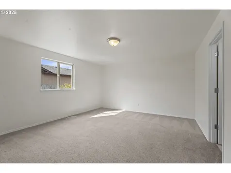 1257 Linden Court Sweet Home OR 97386