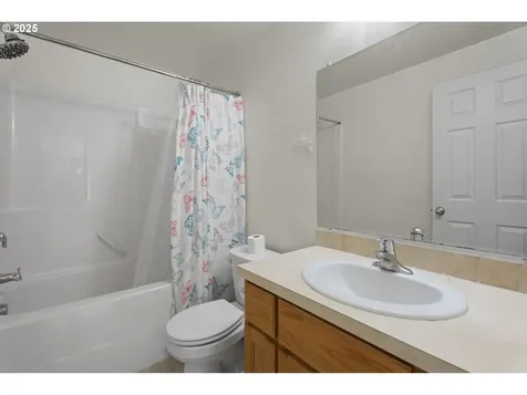 1257 Linden Court Sweet Home OR 97386