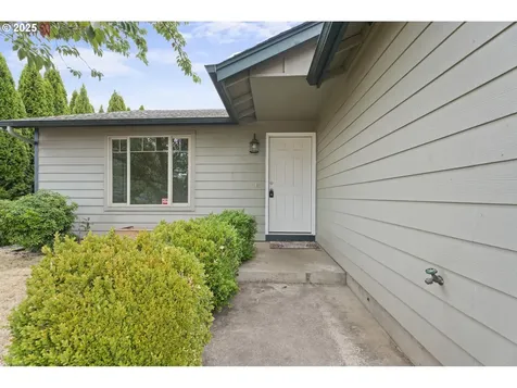 1257 Linden Court Sweet Home OR 97386