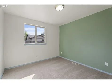 1257 Linden Court Sweet Home OR 97386