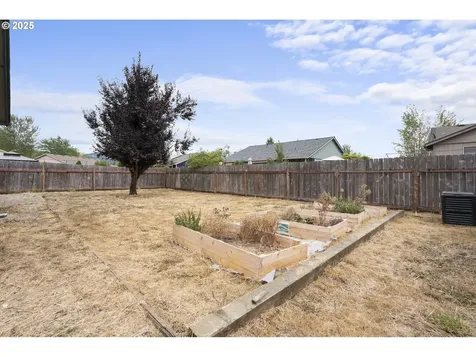 1257 Linden Court Sweet Home OR 97386