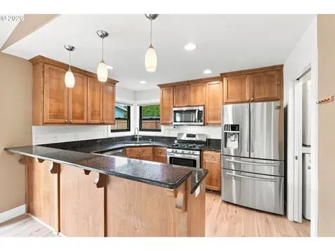 6469 Robin Hood Street SE Salem OR 97306