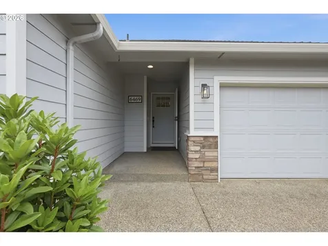 6469 Robin Hood Street SE Salem OR 97306