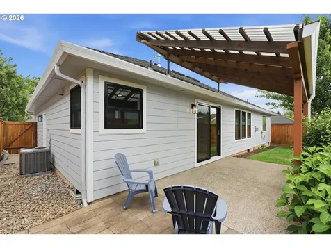 6469 Robin Hood Street SE Salem OR 97306