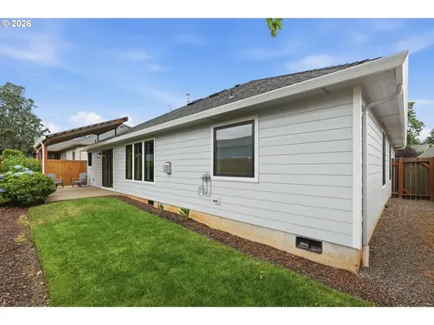 6469 Robin Hood Street SE Salem OR 97306