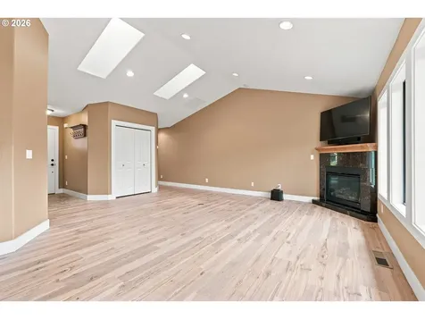 6469 Robin Hood Street SE Salem OR 97306