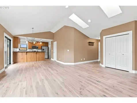 6469 Robin Hood Street SE Salem OR 97306